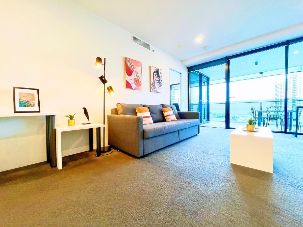 Circle On Cavill Surfers Paradise Apartments-Holiday Paradise Голд-Кост Экстерьер фото